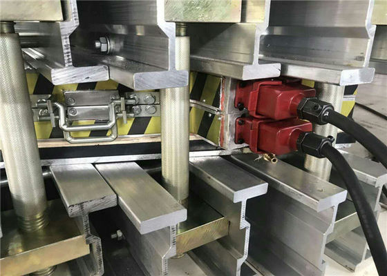 جهاز فلكنة سيور النقل المطاطية المتنقل بعجلات، درجة حرارة 0-200 درجة مئوية، معدات محمولة لصيانة السيور