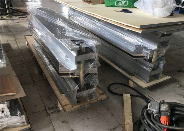 وحدة التشطيب المشتركة الحزام الرقمي لتحكم درجة الحرارة والضغط مع نطاق درجة الحرارة 0-300 درجة مئوية ضمان وتشطيب العملية