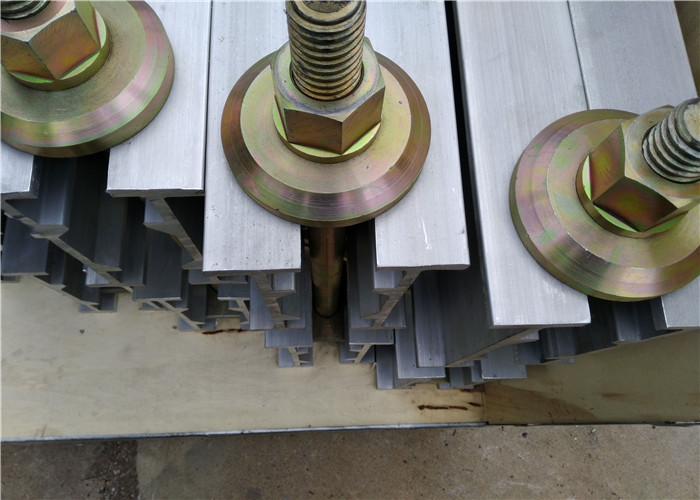 معدات فلكنة سيور النقل بالتحكم الرقمي في درجة الحرارة والضغط تتميز بألواح تسخين كهربائية من سبائك الألومنيوم للأداء